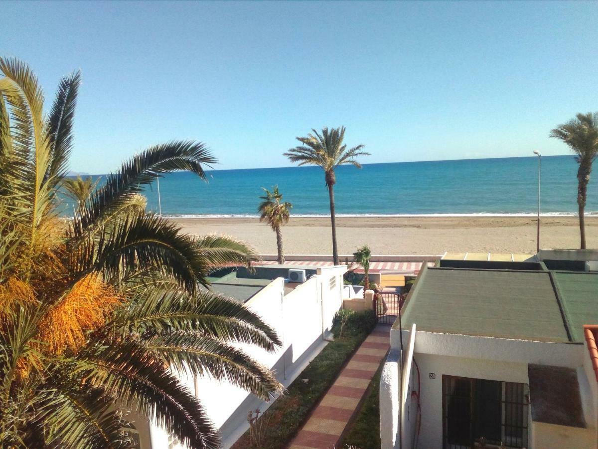 Estudio Frente Al Mar Roquetas de Mar Dış mekan fotoğraf